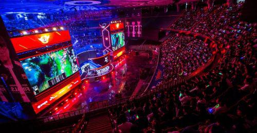 英雄联盟总决赛精彩纷呈 成都战场见证新传奇